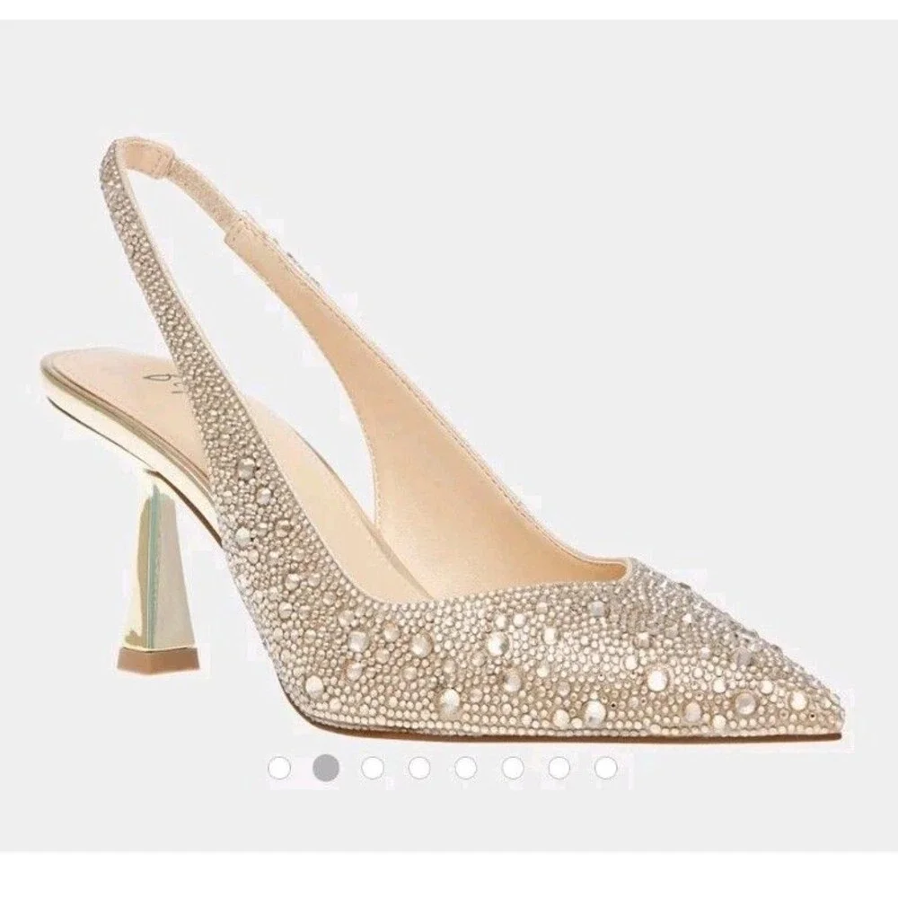 Betsey Johnson Clark Gold Rhinestone Curved Kitten Heels Size 8.5 Wide Glam - Picture 2 of 13